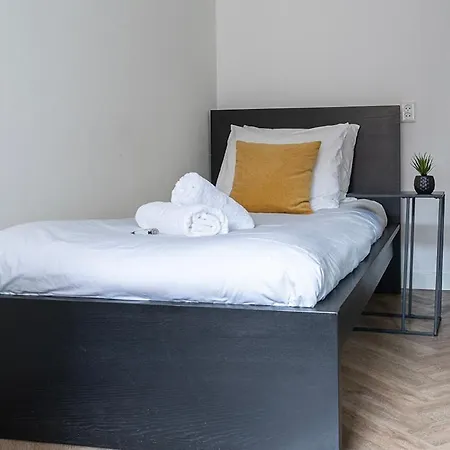 Affordable And Cozy Holiday home Tilburg