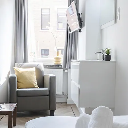 Cozy, Simple, And Affordable For Solo Traveler Holiday home