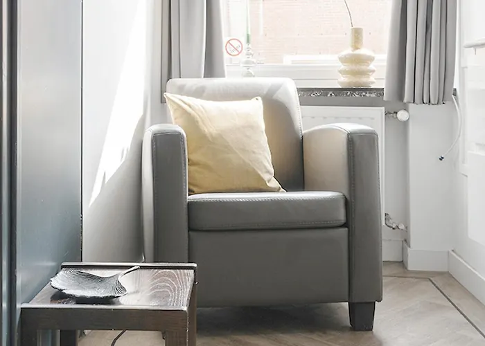 Cozy, Simple, And Affordable For Solo Traveler *