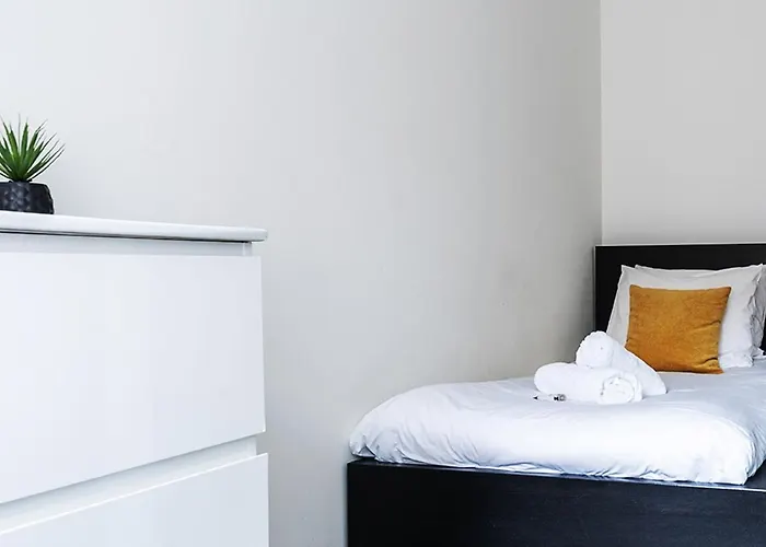 Cozy, Simple, And Affordable For Solo Traveler * Τίλμπουργκ